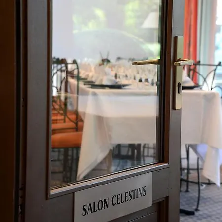 Logis Le Parc De Geoffroy טייר