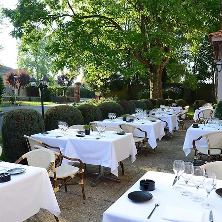 Logis Le Parc De Geoffroy 4* تيير