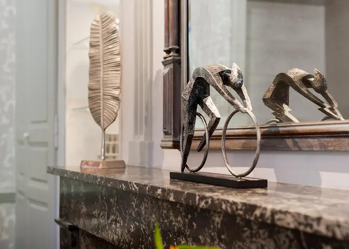 Hotel Logis Le Parc De Geoffroy 4*