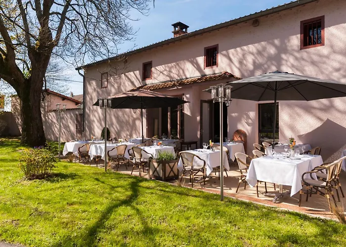 Logis Le Parc De Geoffroy 4* Thiers